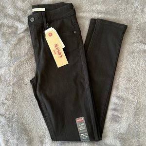 Levi’s 721 High Rise Skinny